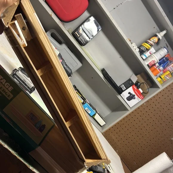 Heritage Display Ledge - Picture 3 of 4